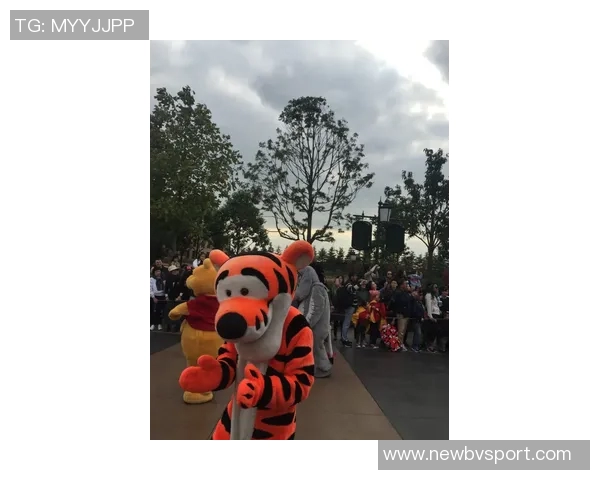 米奇赞卡斯尔表现出色展现极强侵略性打球风格令人惊叹称其为现象级表现