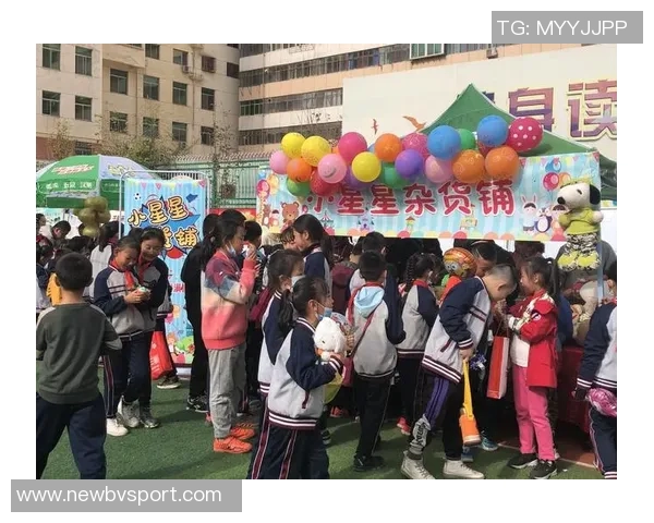 佩顿二世携手公益快闪活动免费发放食品杂货传递爱心温暖