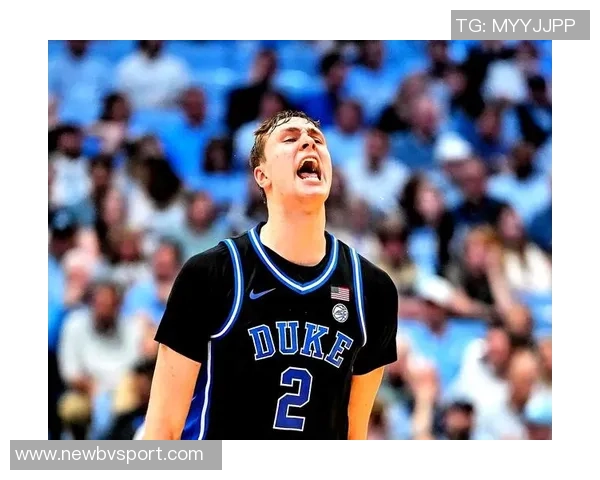 独行侠将继续考虑交易浓眉的可能性弗拉格成为球队长期标志性人物